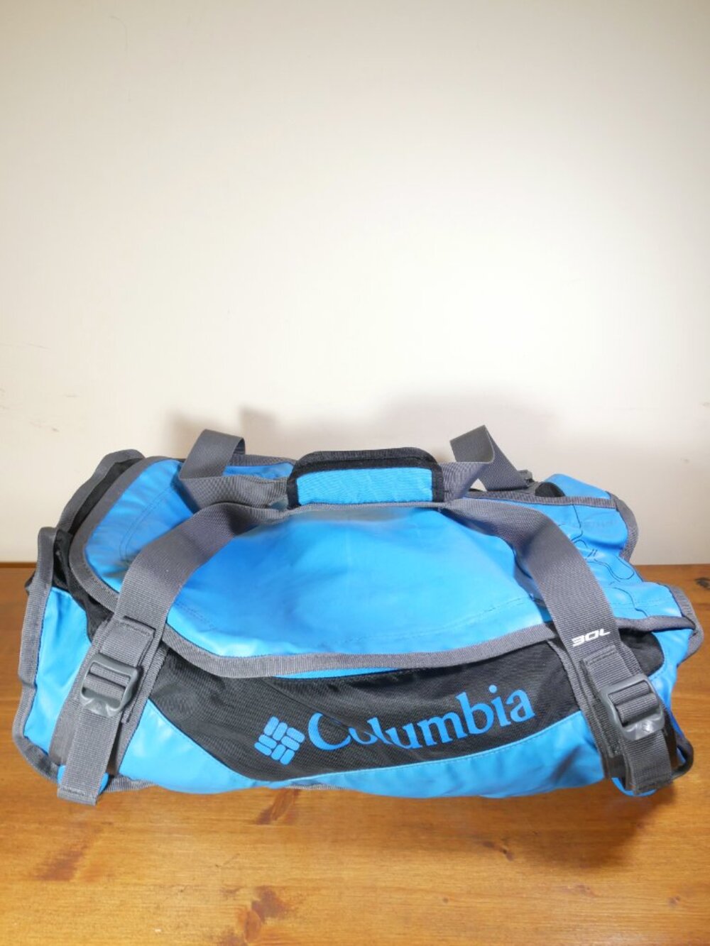Columbia Lode Hauler Waterproof Duffel Bag Heavy Duty Travel Luggage Blue 20"